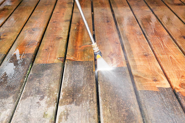 Best Concrete Pressure Washing  in Valley Park, MO